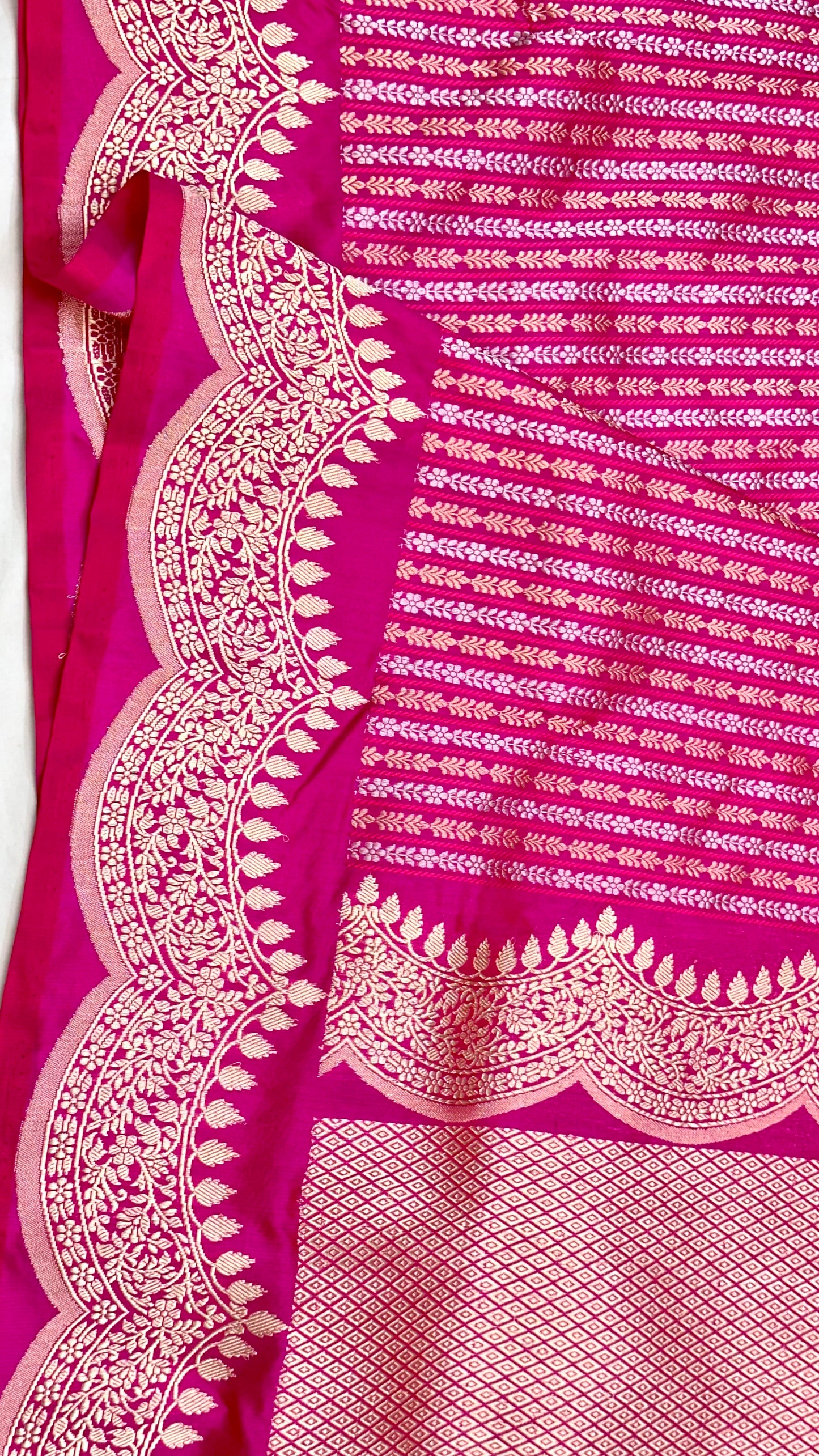 Rani Pink Stripes Scallop border Designer Handloom Banarasi Katan by Katan Silk Saree