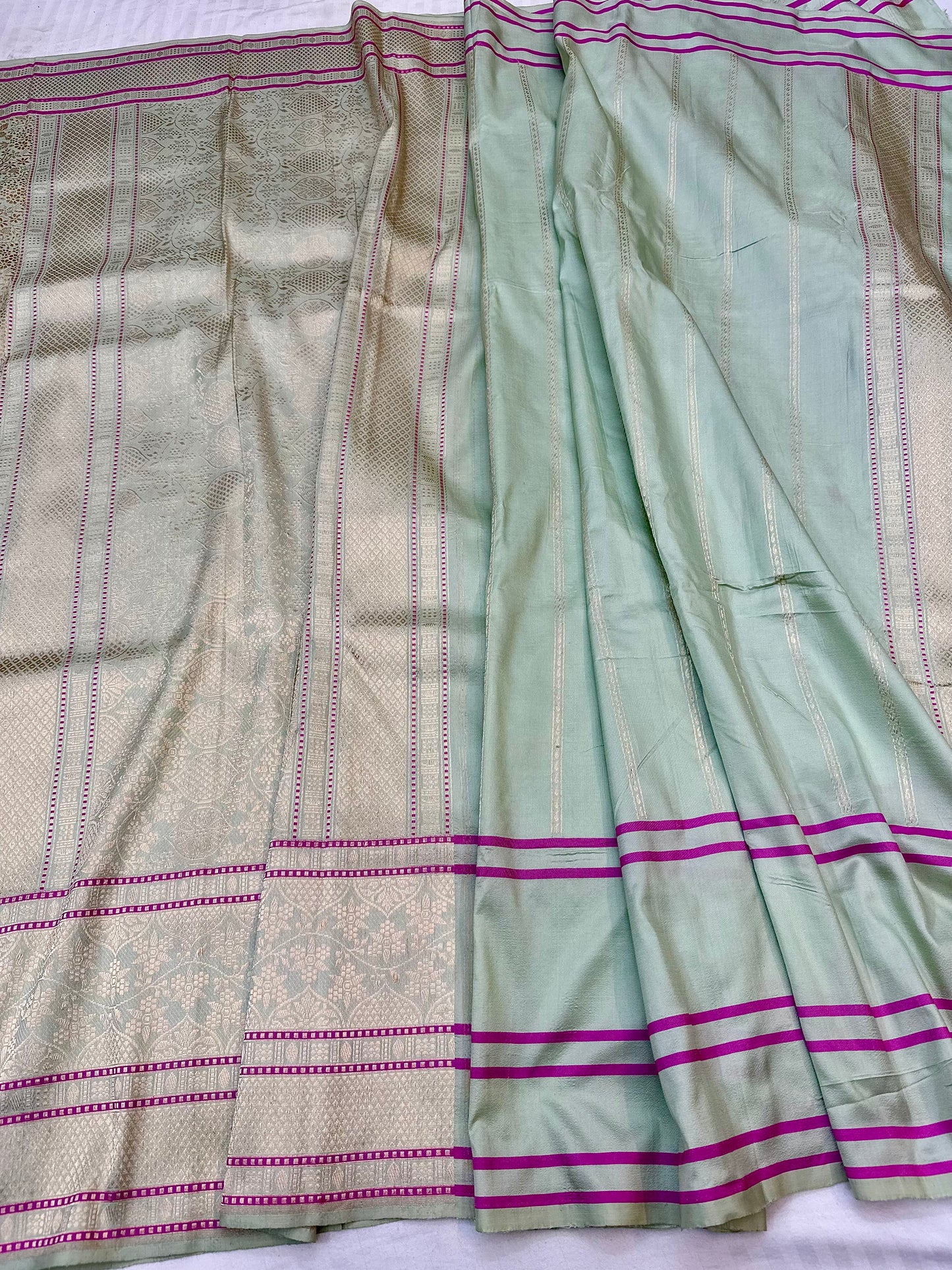 Light Mint Green skirt Pattern Designer Handloom Banarasi Katan by Katan Silk Saree