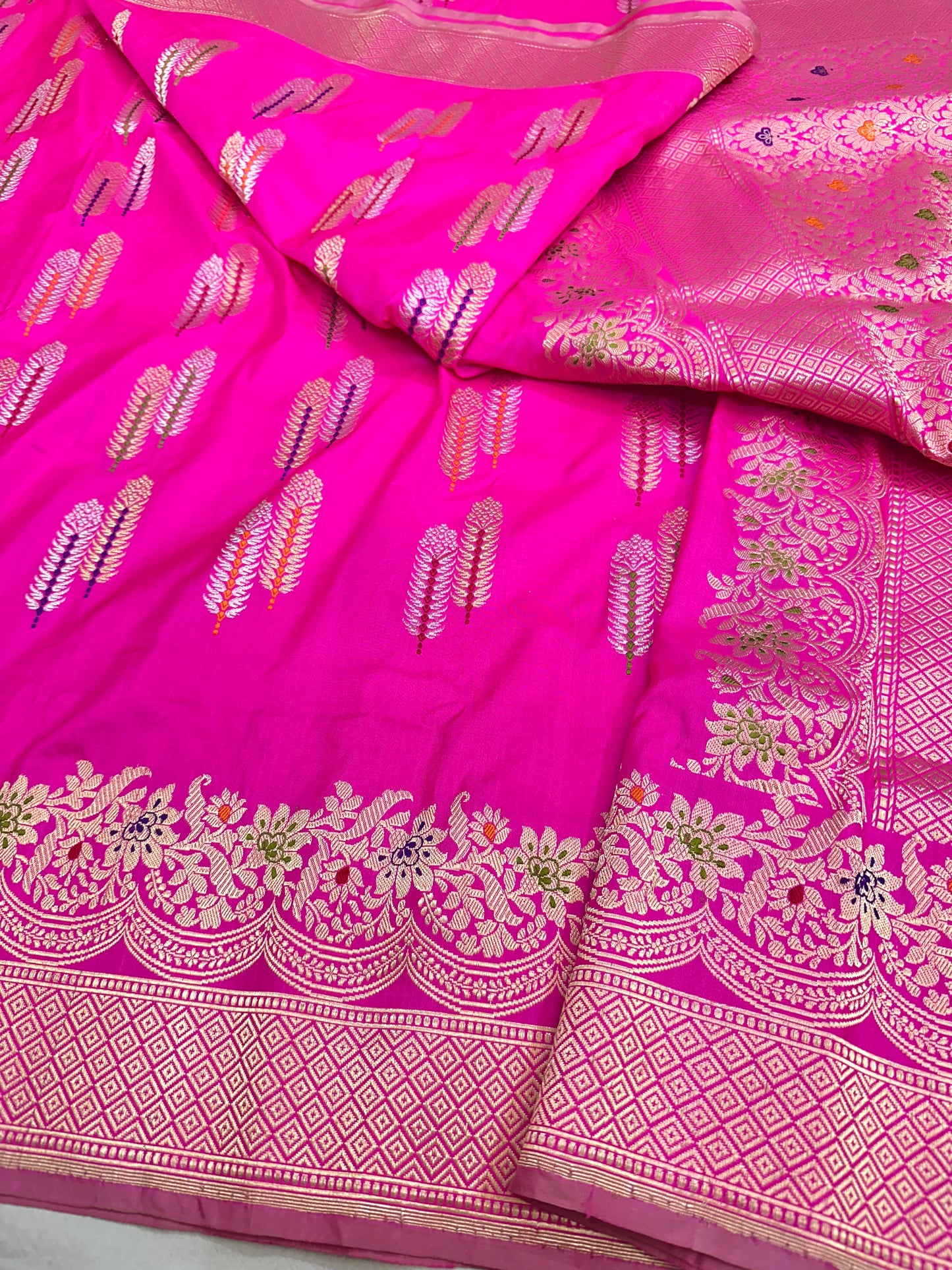 Rani pink Designers Handloom Banarasi Katan by Katan Silk Saree