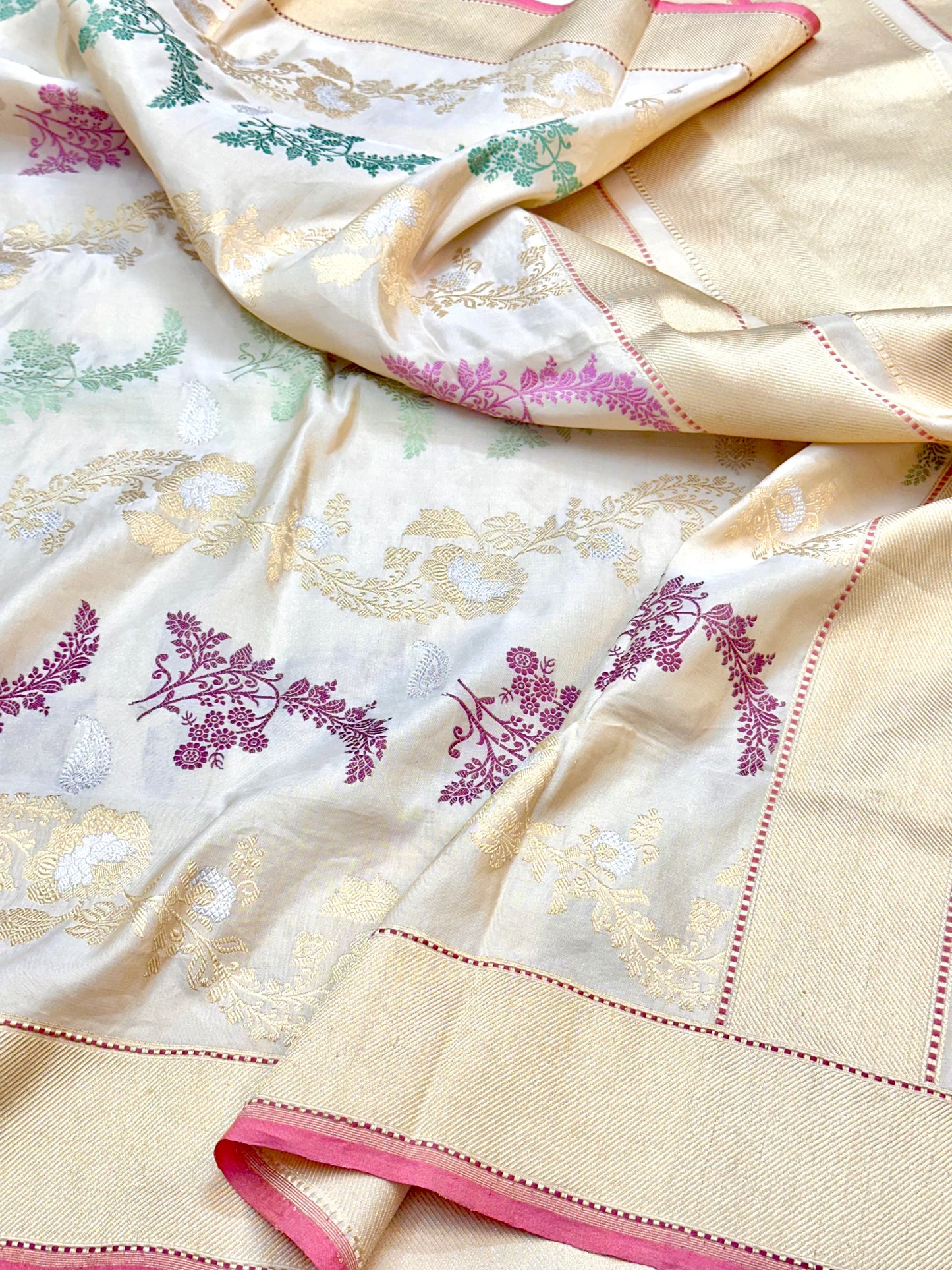 Half white Jaal Pattern Designer Handloom Banarasi Katan by Tissue Silk Saree