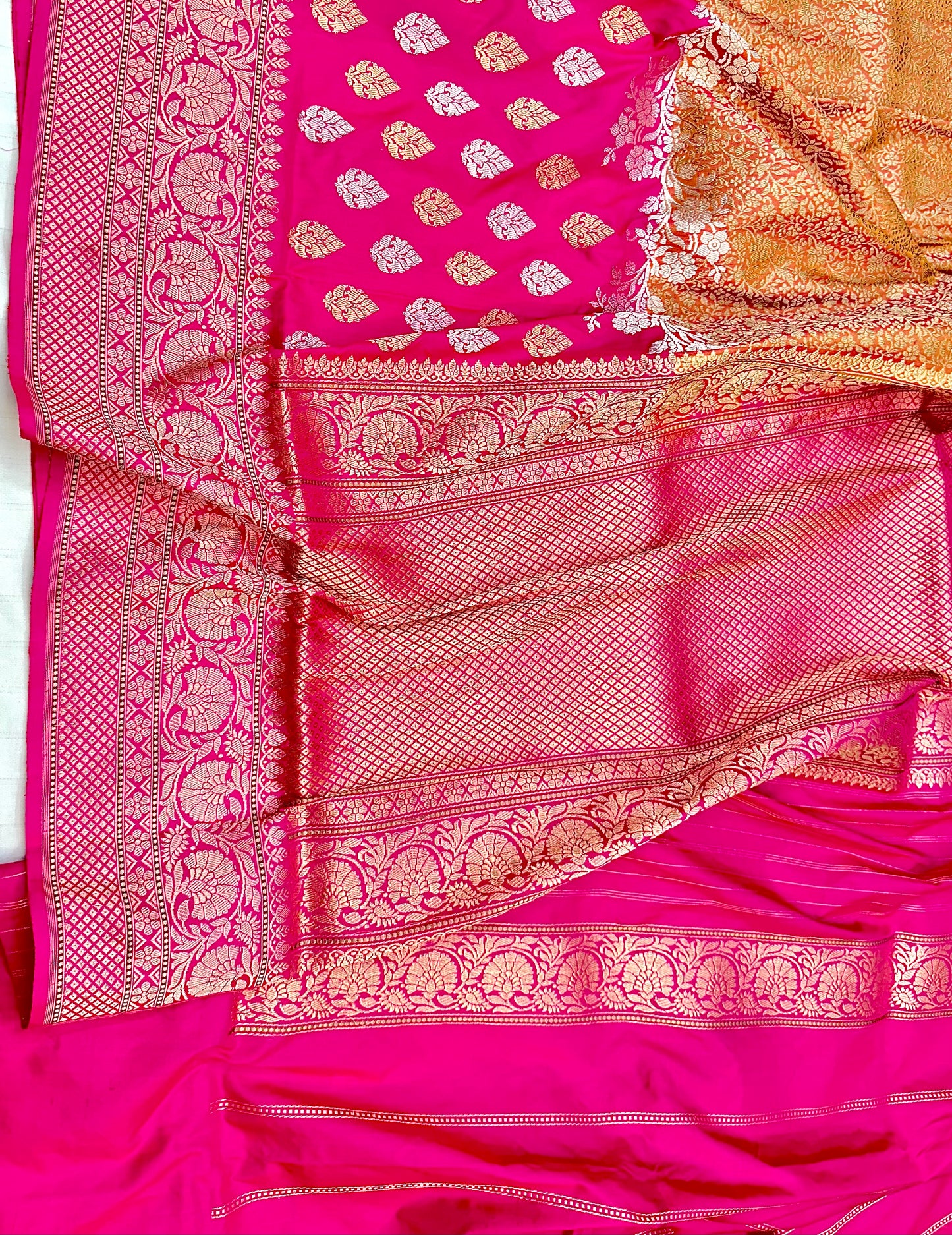 Rani Pink Designer Half-Half Handloom Pure Banarasi Katan by Katan Silk Kadhwa weave Saree