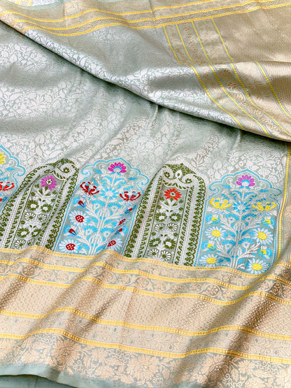 Light Pista Green Skirt Pattern Designer Handloom Pure Banarasi Katan by Katan Silk Kadhwa weave Saree