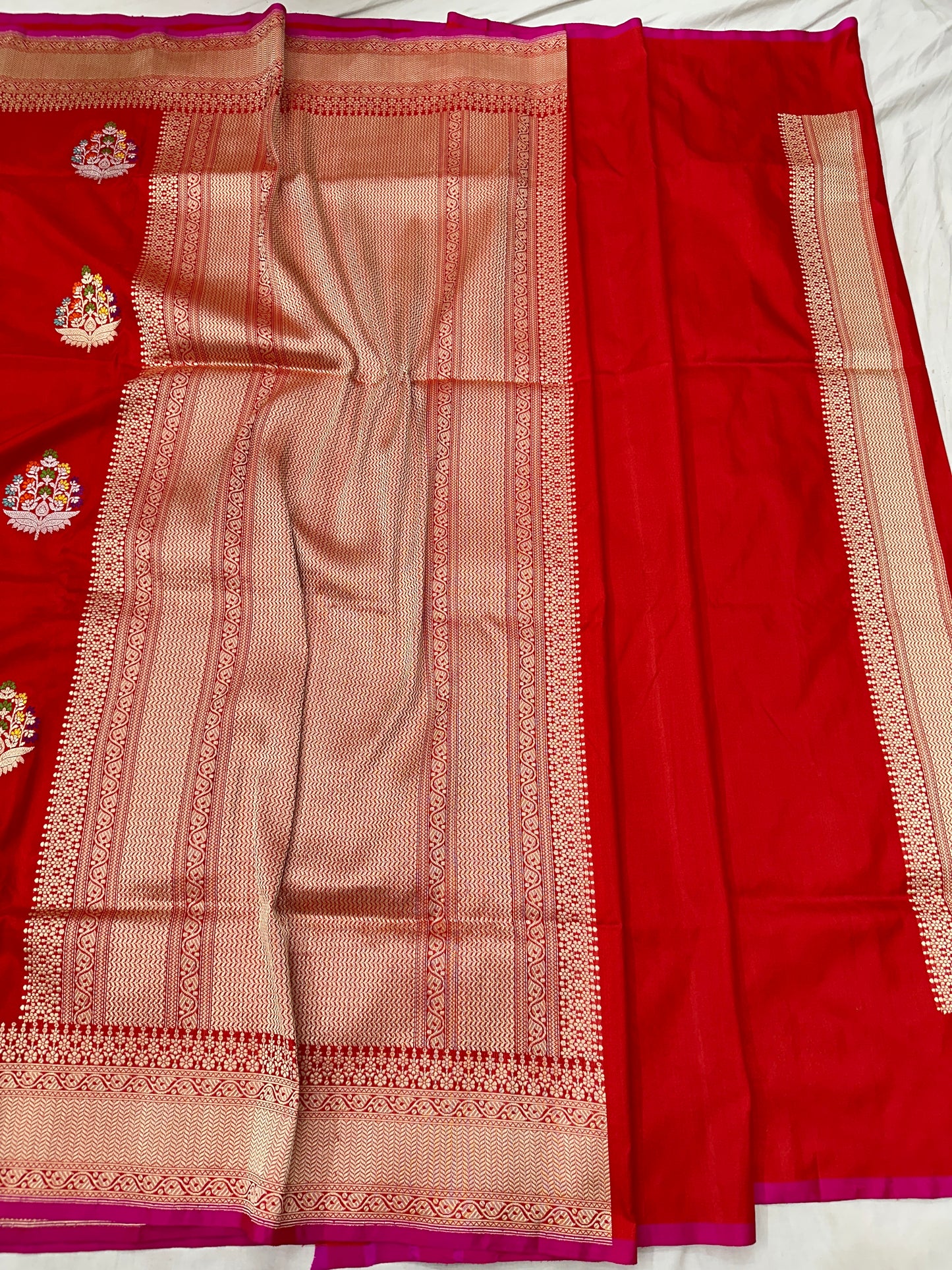 Red Designer Handloom Pure Banarasi Katan by Katan Silk Kadhwa weave Saree