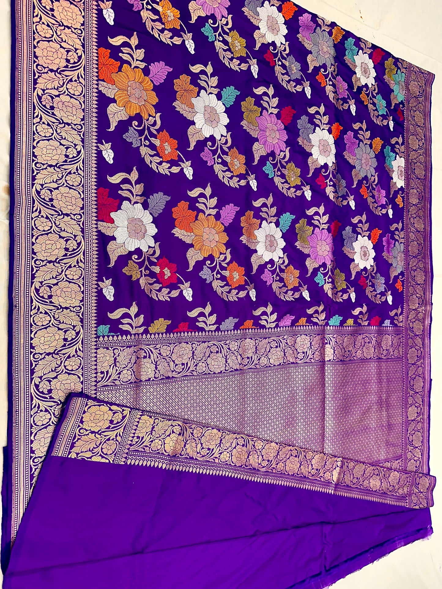 Purple jaal designer Pure Handloom Banarasi Katan by Katan Silk Kadhwa weave Saree