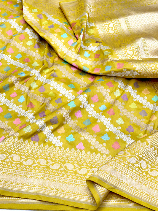 Mehendi Yellow Pure Handloom Banarasi Katan by Katan Silk Kadhwa weave Saree