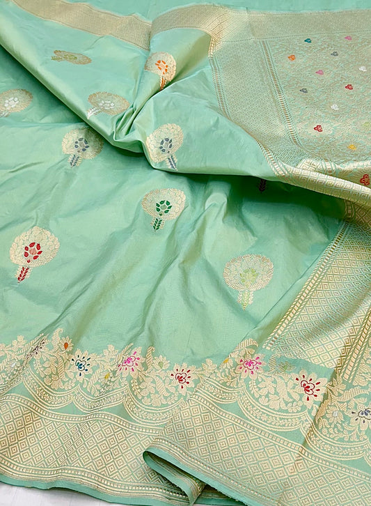 Pista green Handloom Pure Banarasi Katan by Katan Silk Kadhwa weave Saree