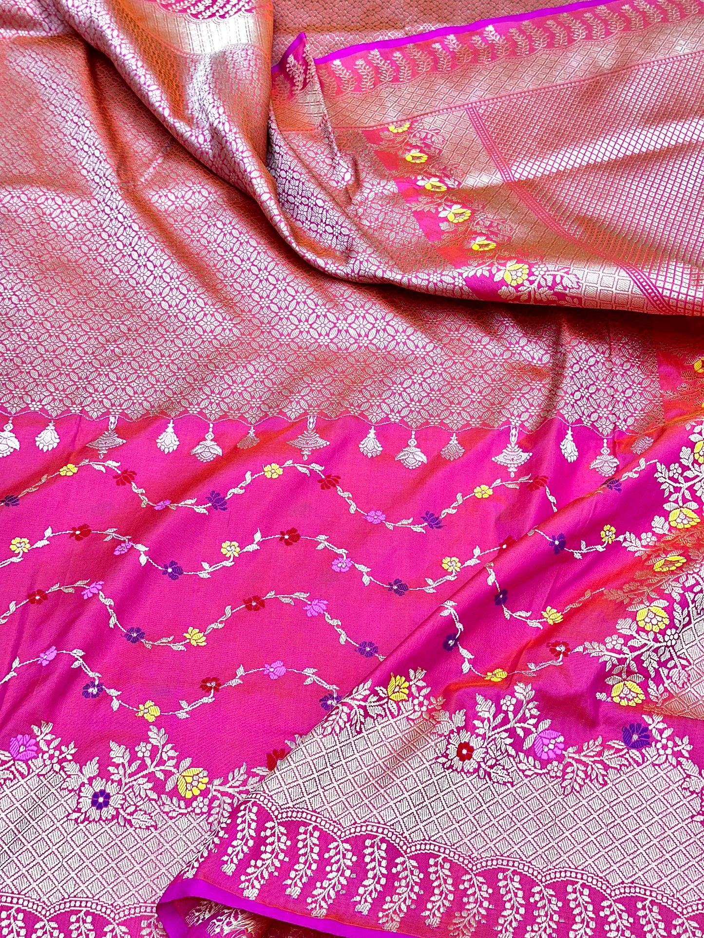 Strawberry Pink Designer Half-Half Handloom Pure Banarasi Katan by Katan Silk Kadhwa weave Saree