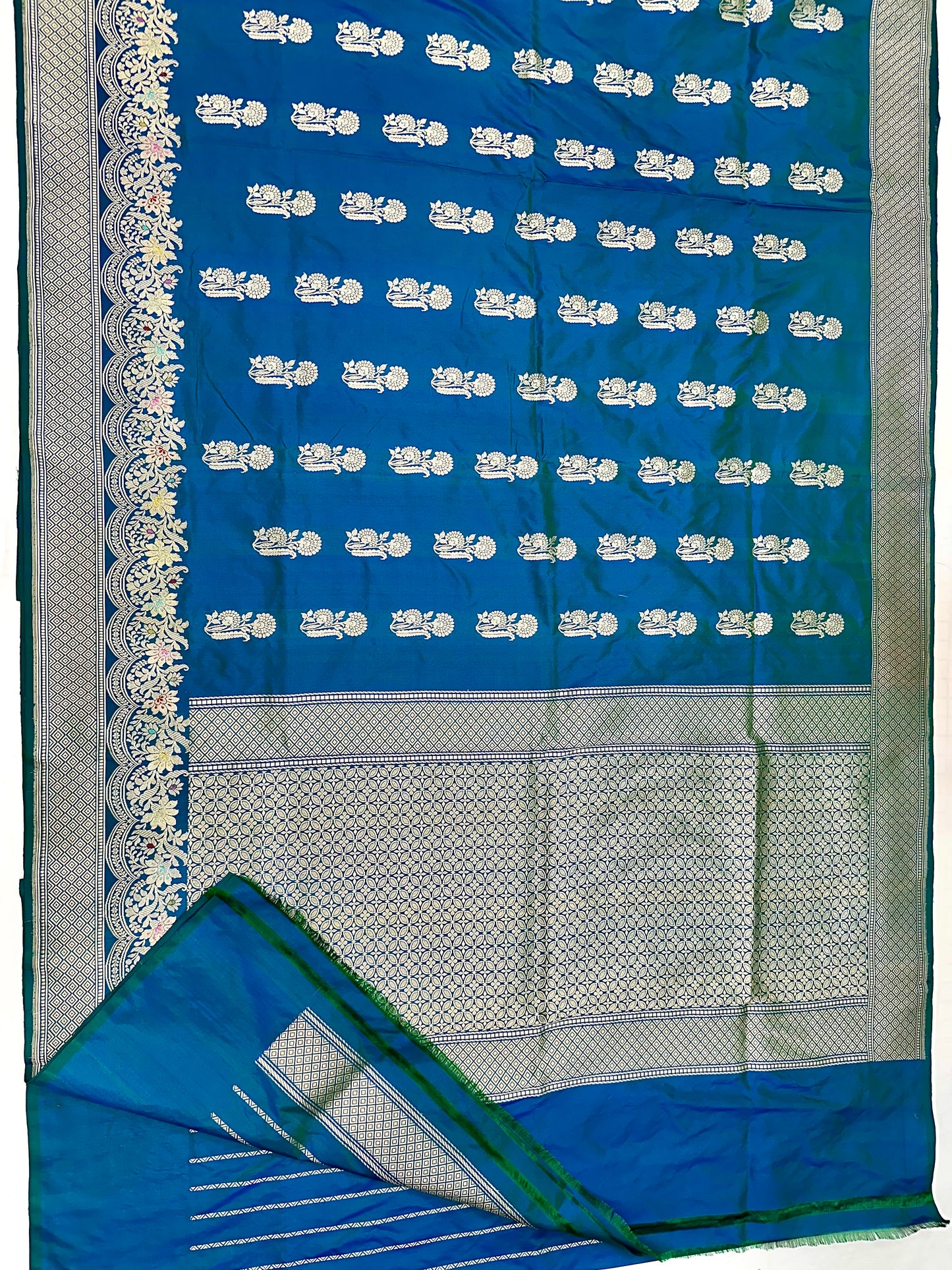 Peacock green Handloom Pure Banarasi Katan by Katan Silk Kadhwa weave Saree